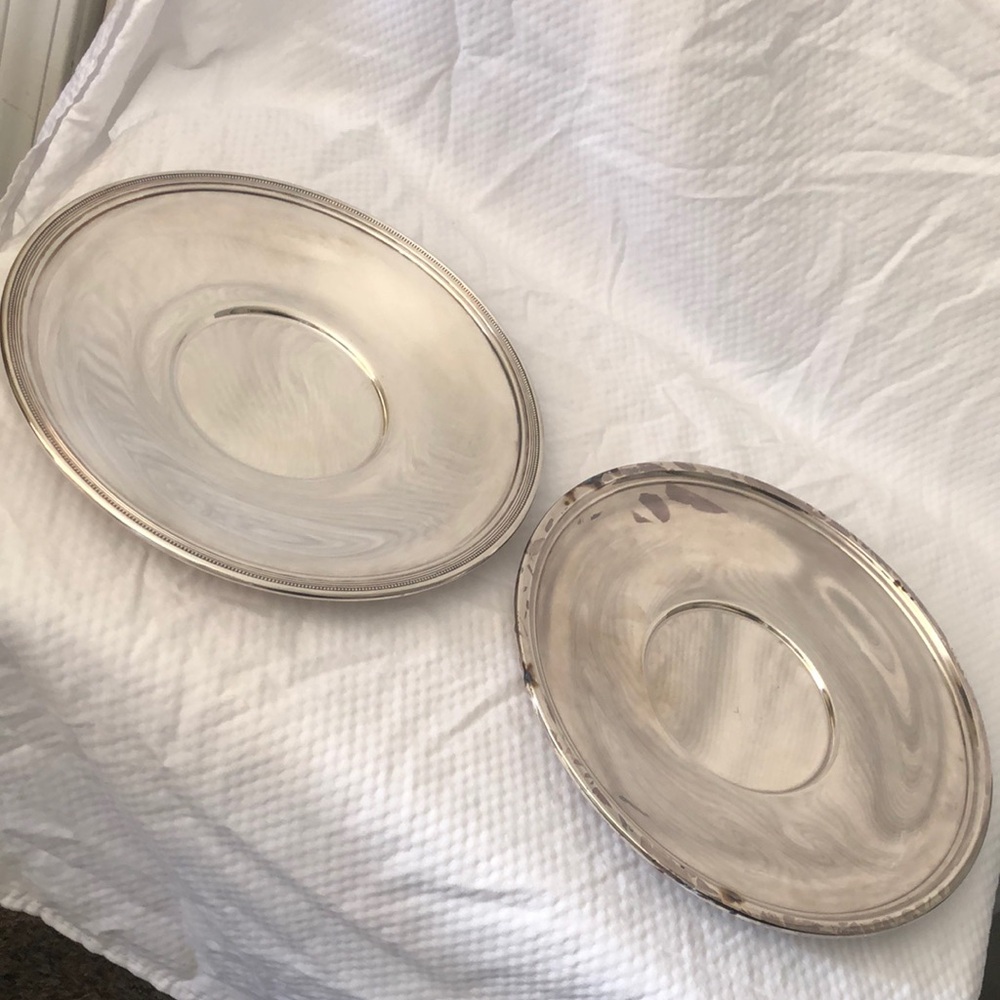 Reed & Barton Ambassador 2403 & 1207 Silver plated Serving Trays (Set of TWO)